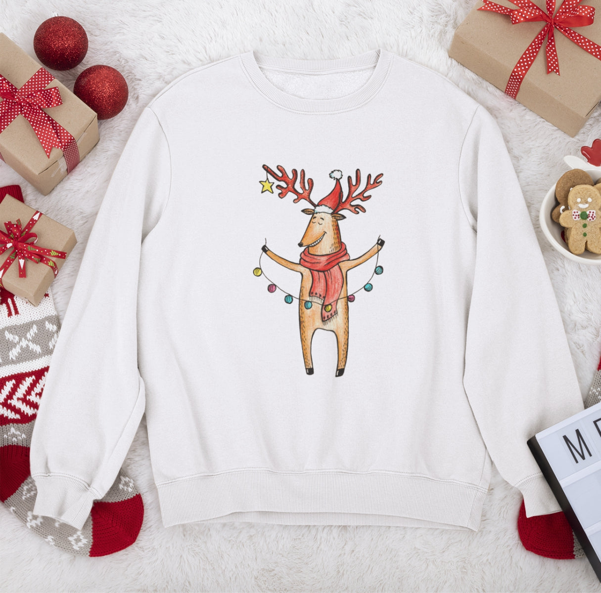 Balts UNISEX džemperis bez kapuces "Briedis"