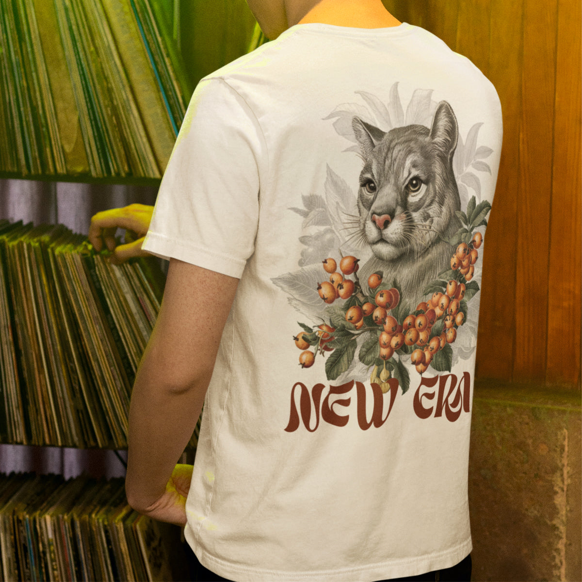 Vit UNISEX T-shirt med ryggtryck “New Era”