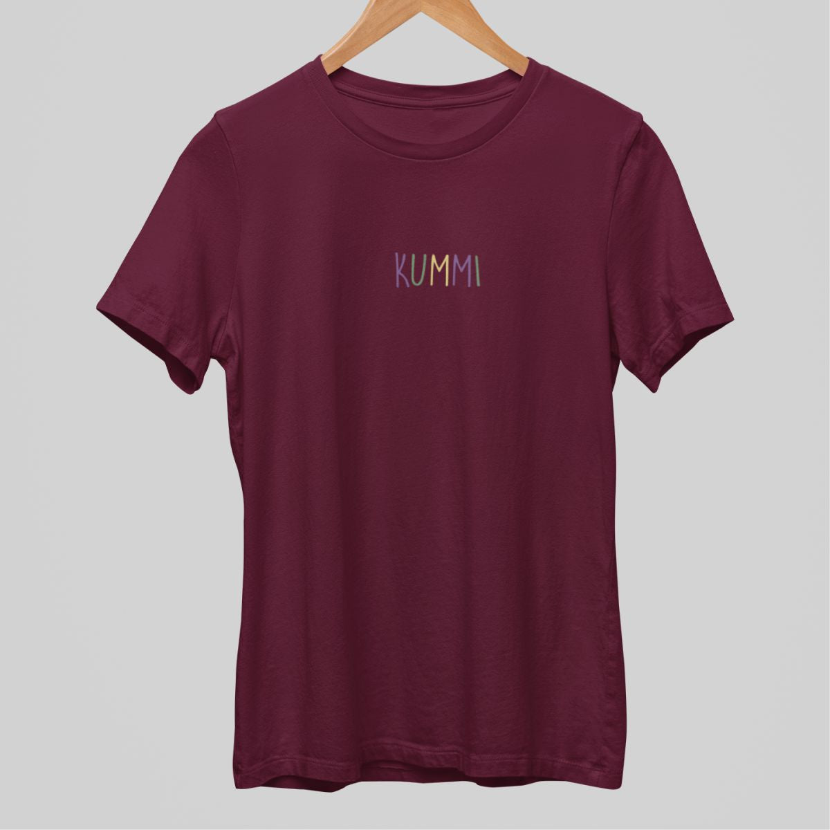 Burgundinpunainen t-paita "Kummi"