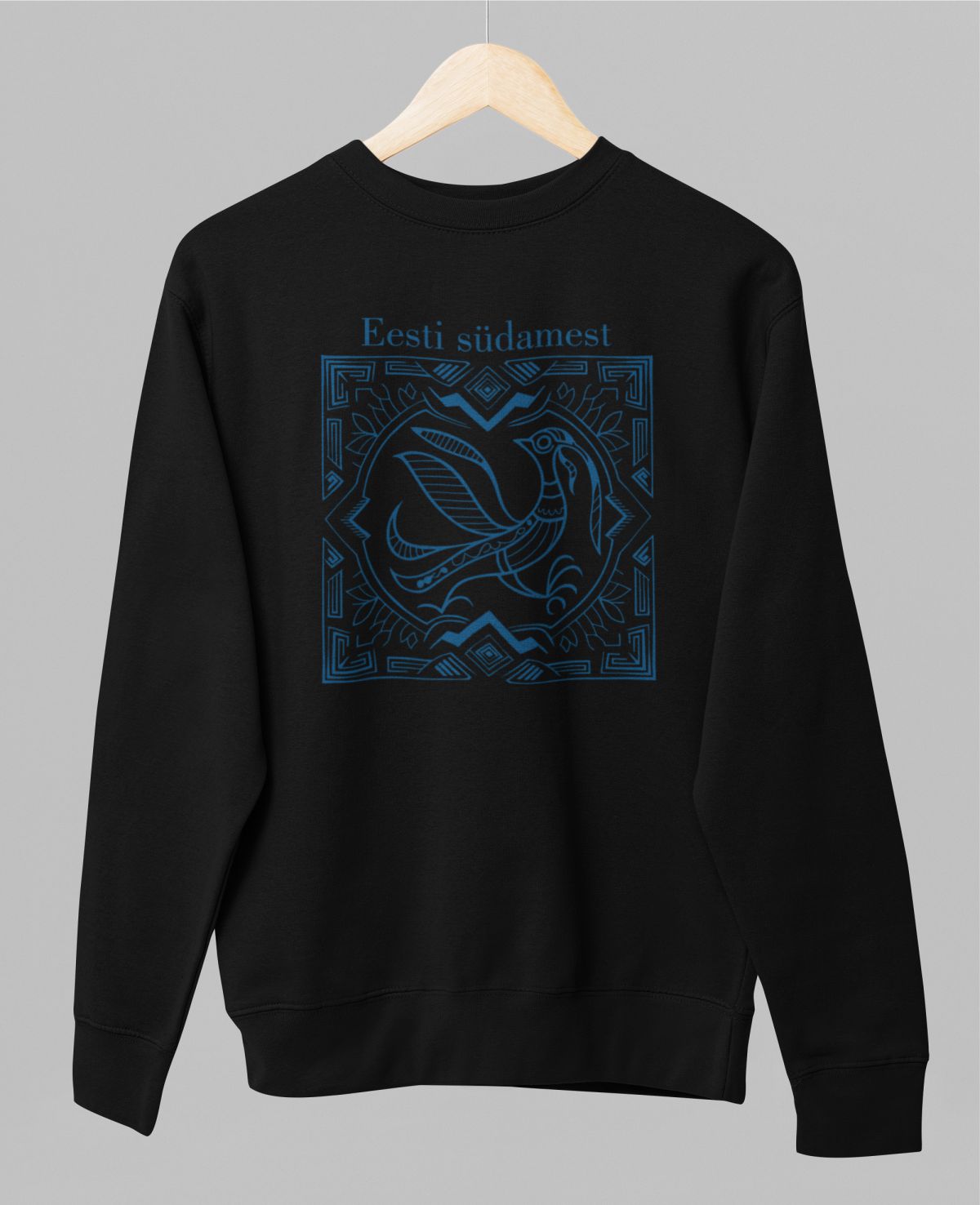 Must pusaer ilma kapuutsita "Eesti südamest"