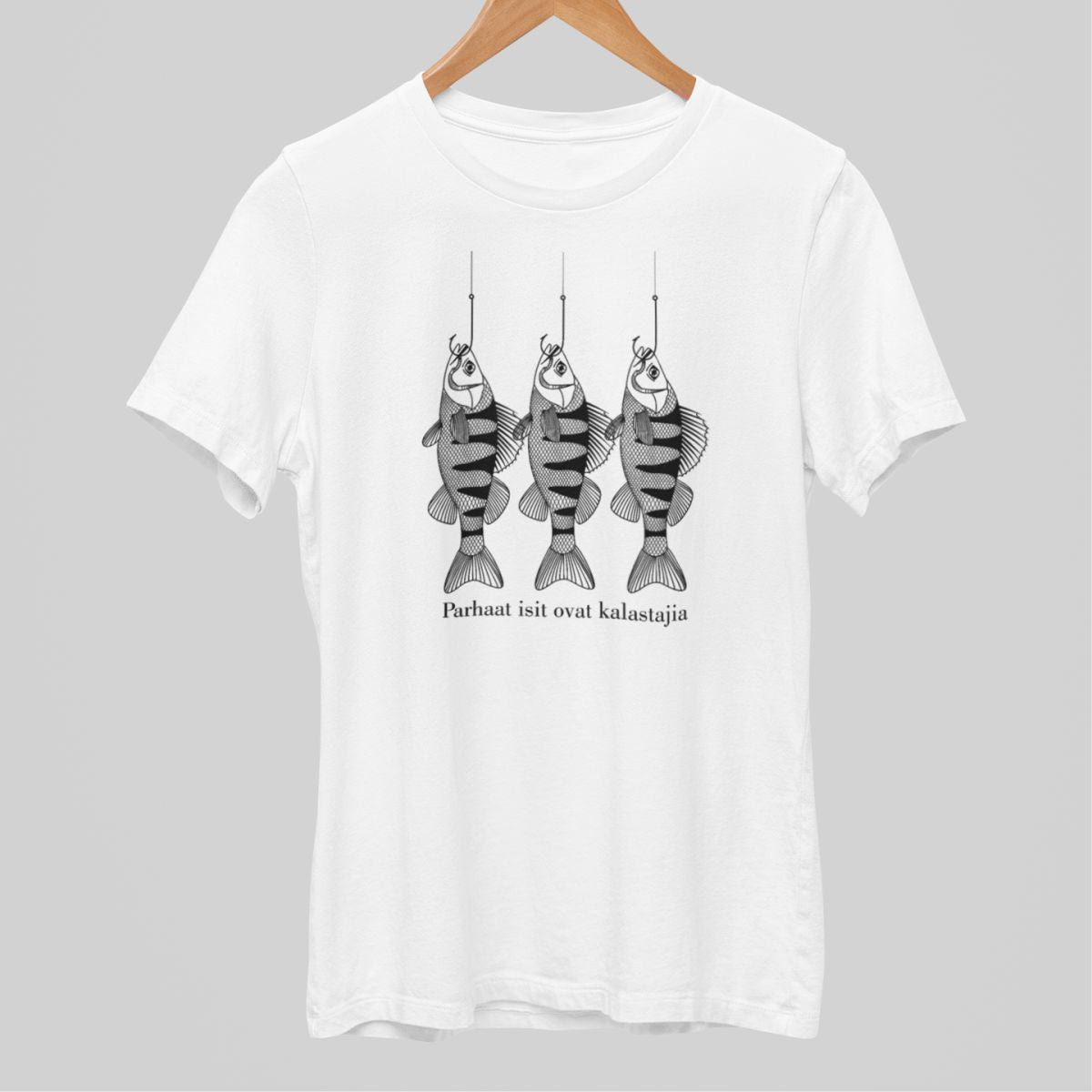 Valkoiset unisex T-paidat "Parhaat isit ovat kalastajia"