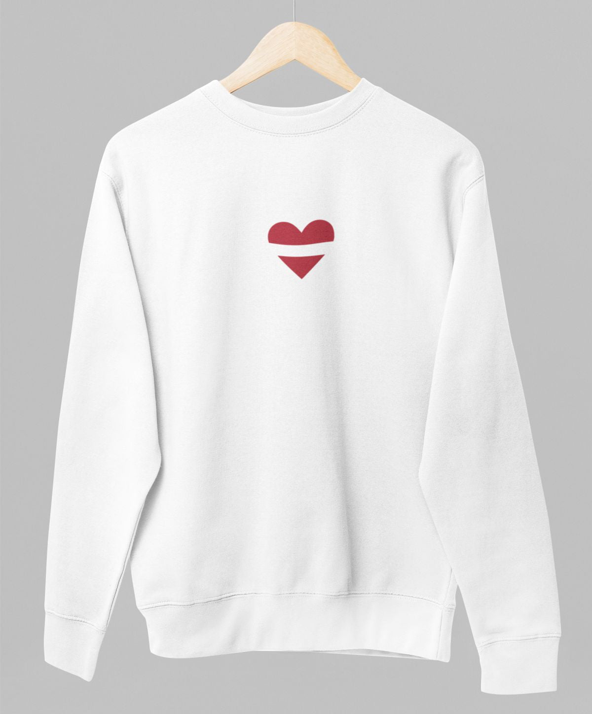 Balts UNISEX džemperis bez kapuces "Latvijas sirsniņa"