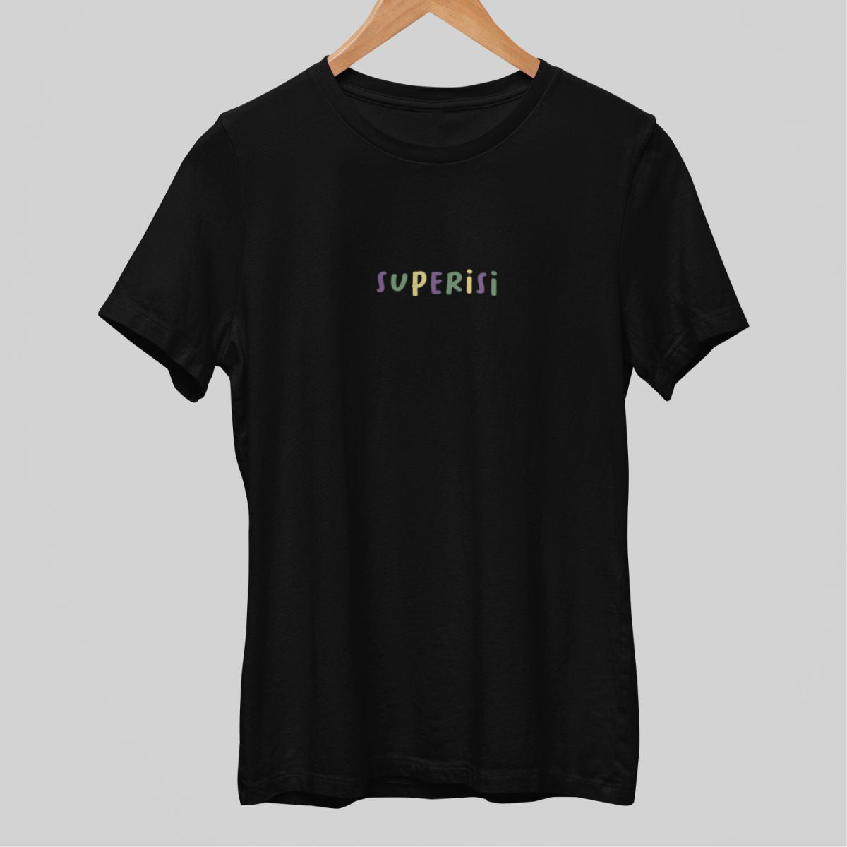 Mustat unisex T-paidat "Superisi"