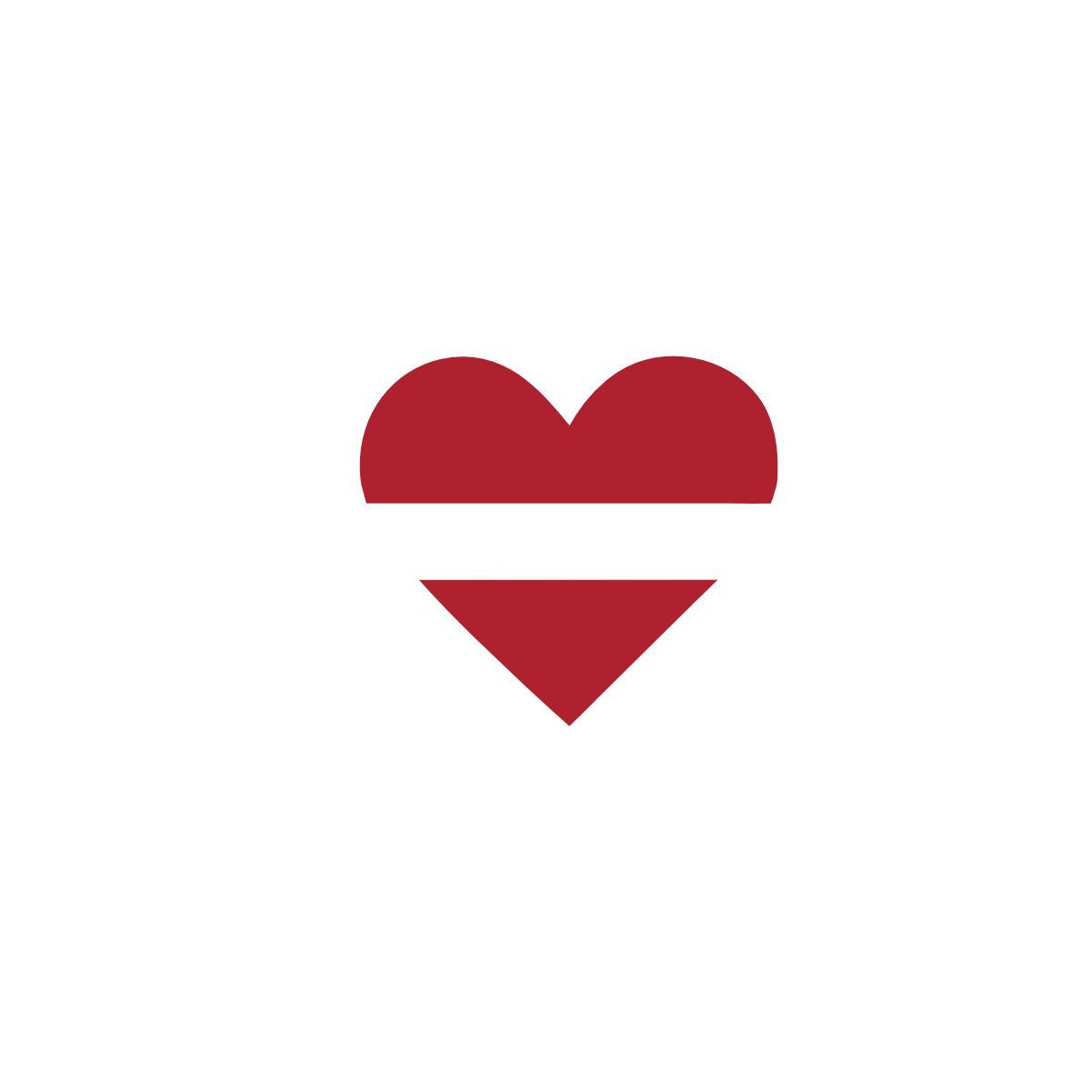 Balts UNISEX džemperis bez kapuces "Latvijas sirsniņa"