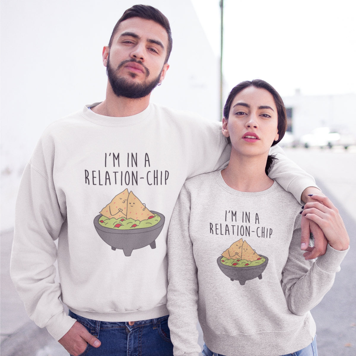 Valged kapuutsita dressipluusid paaridele „Nachod“