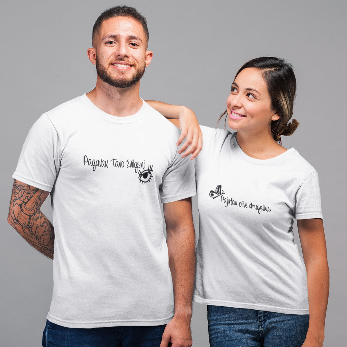 Balti unisex krekli pāriem "Noķēru un sajutu"