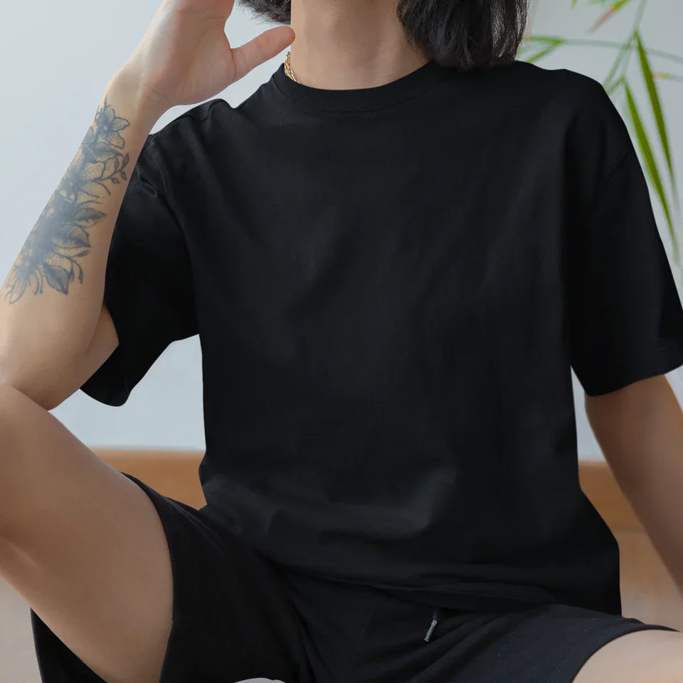 Mustad UNISEX T-särgid ilma trükita