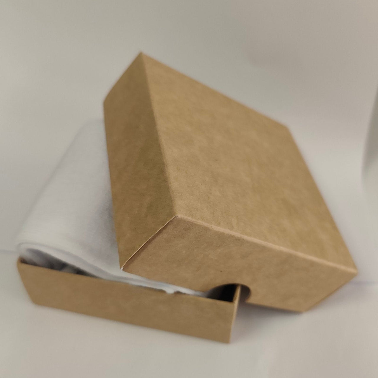 Valkoiset sukat "Isi ja sydän"